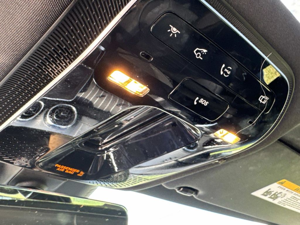 2023 Mercedes Benz C 300 4MATIC photo 17