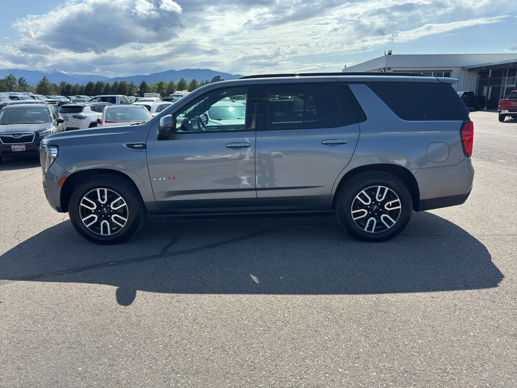 2021 GMC Yukon AT4's photo