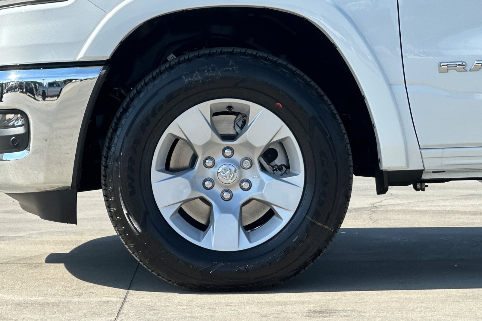 2025 Ram 1500 Big Horn Lone Star photo 25