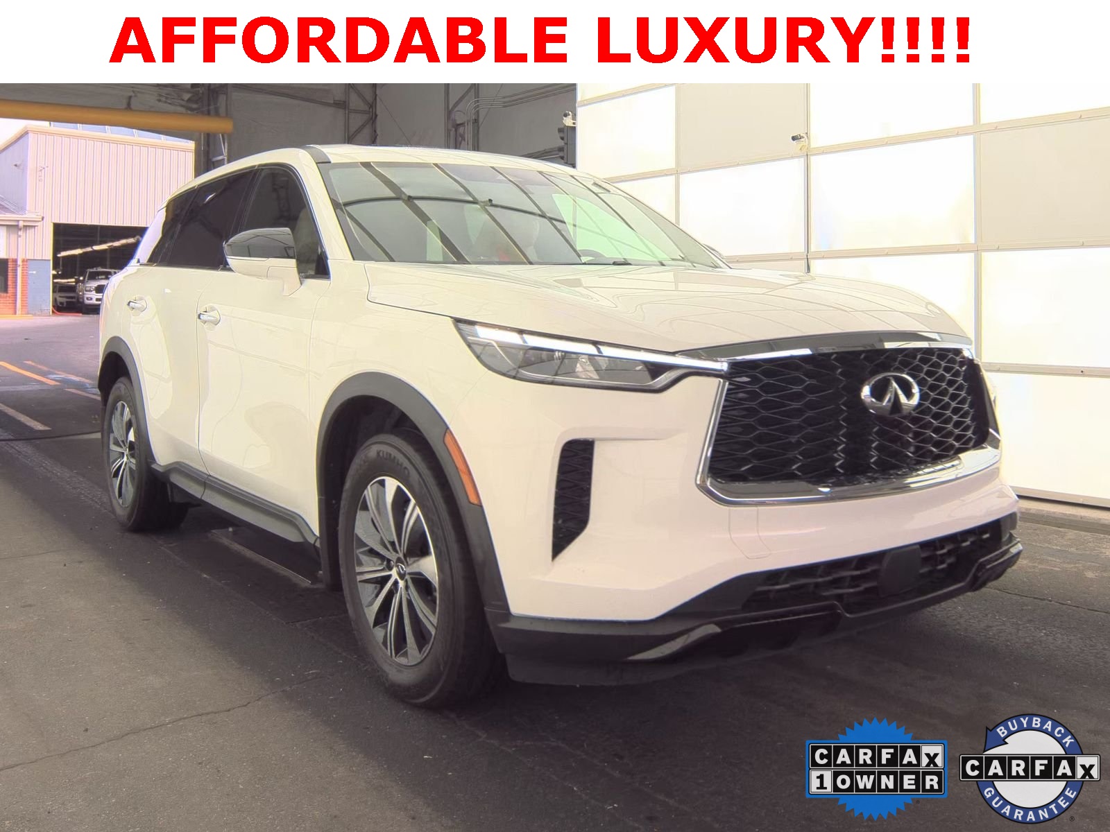 2023 INFINITI QX60 PURE's photo