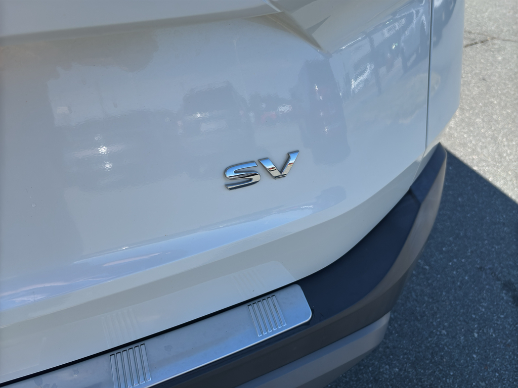 2021 Nissan Rogue SV photo 10
