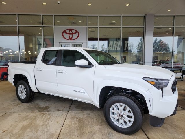 2026 Toyota Tacoma SR5's photo