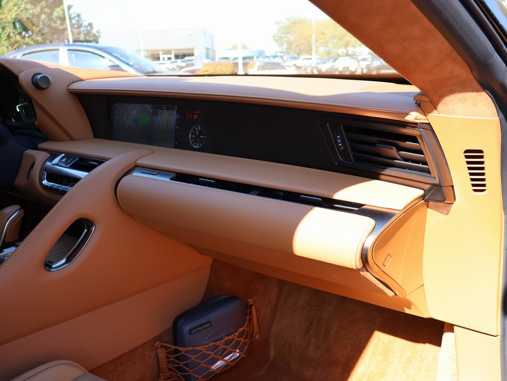 2023 Lexus LC 500 photo 10