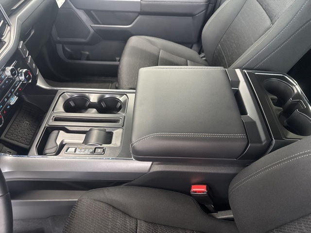 2025 Ford F-150 XLT photo 43