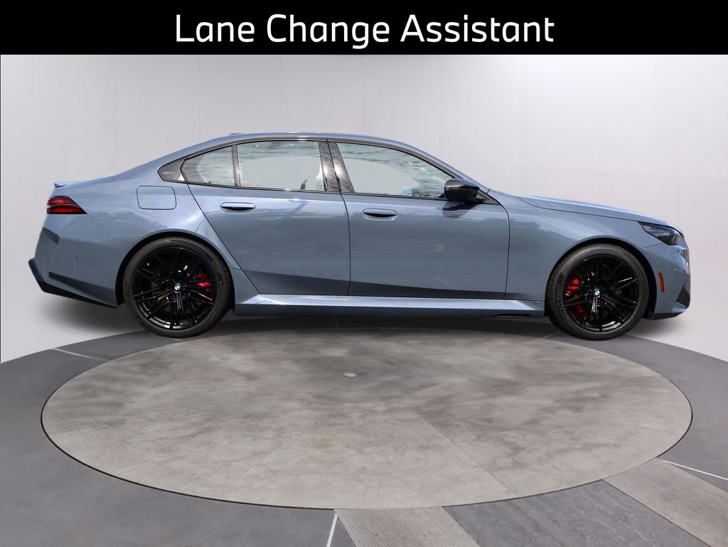 2026 Bmw M5 5 photo 9