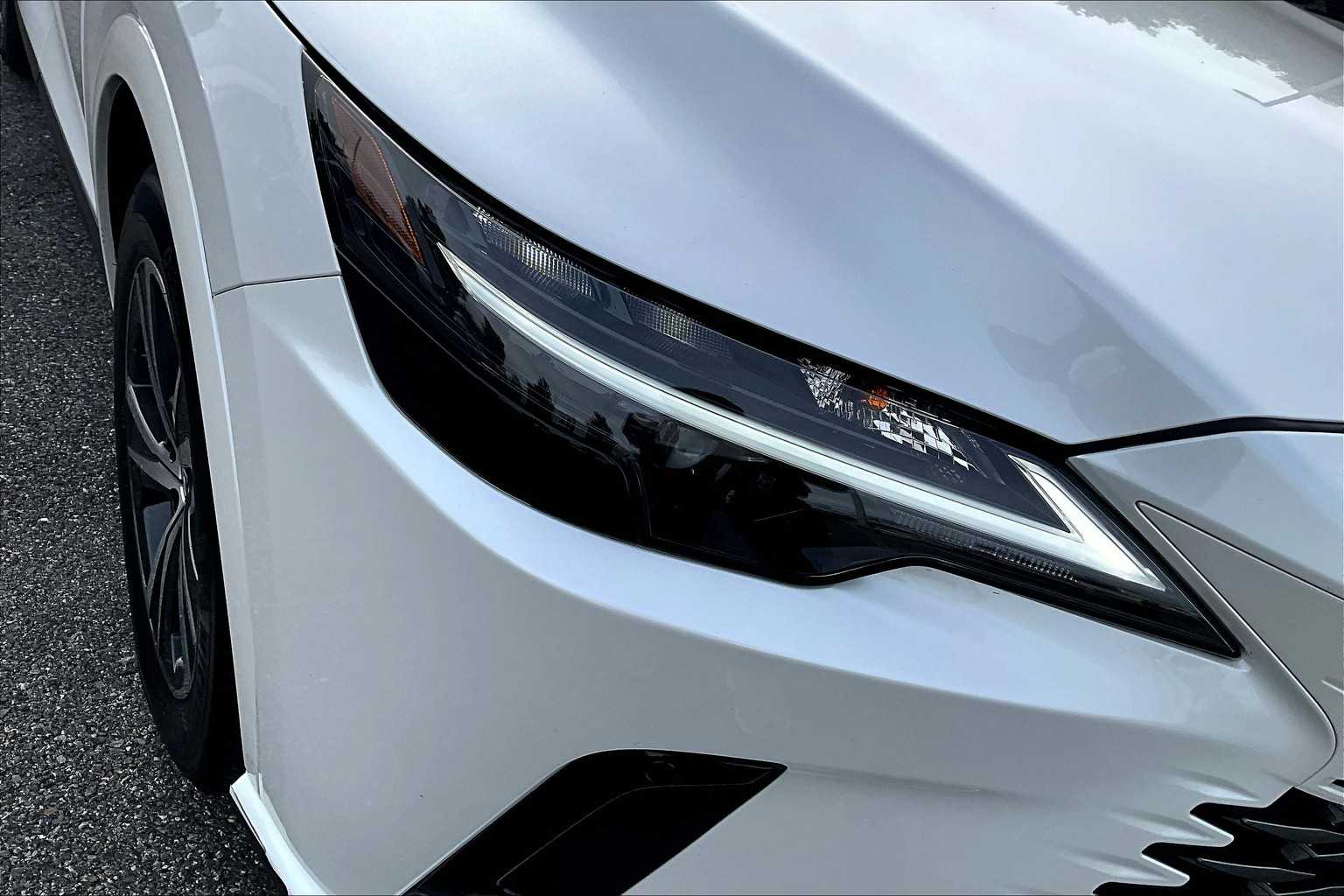 2024 Lexus RX Premium AWD photo 26