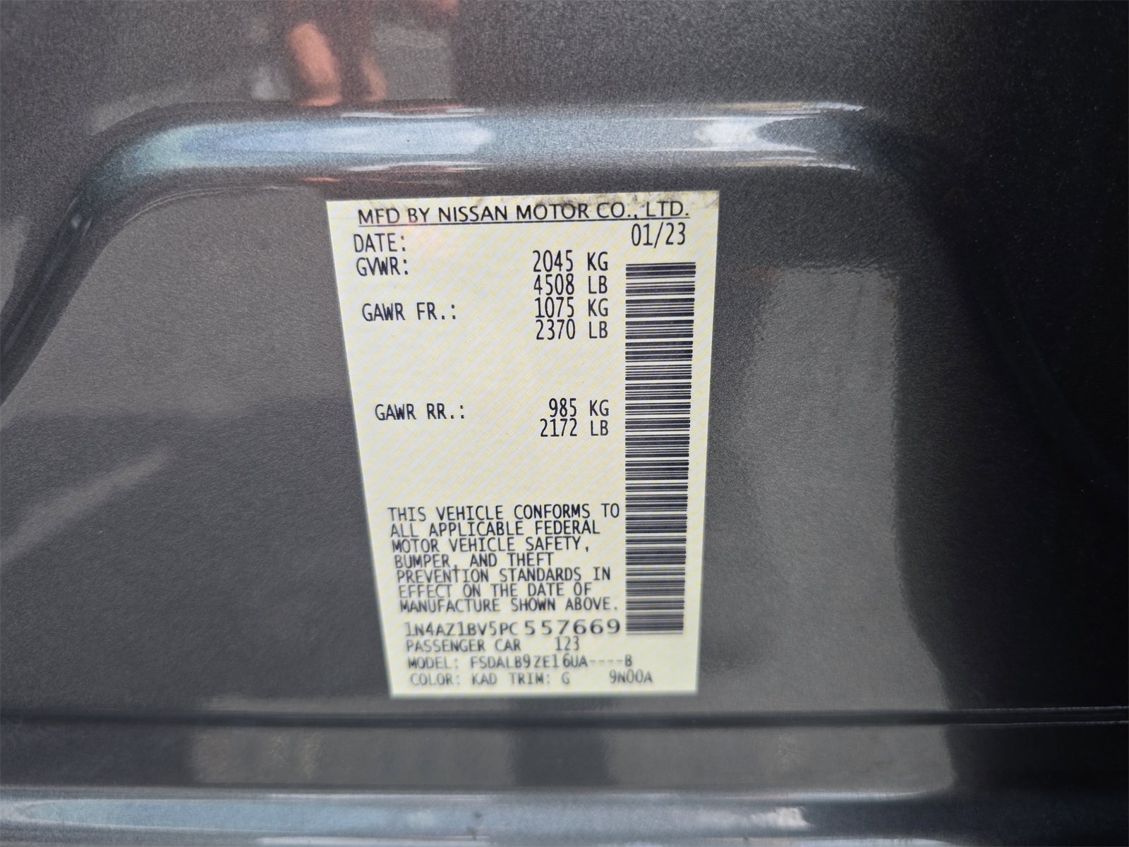 2023 Nissan Leaf S photo 29