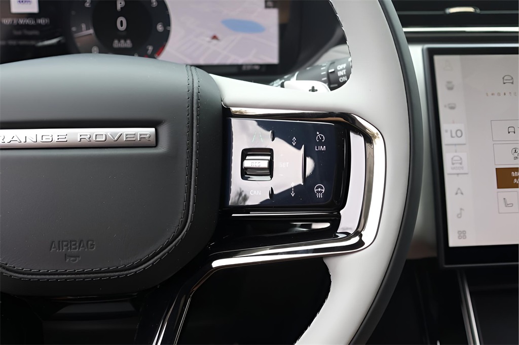 2026 Land Rover Range Rover Velar SE photo 20