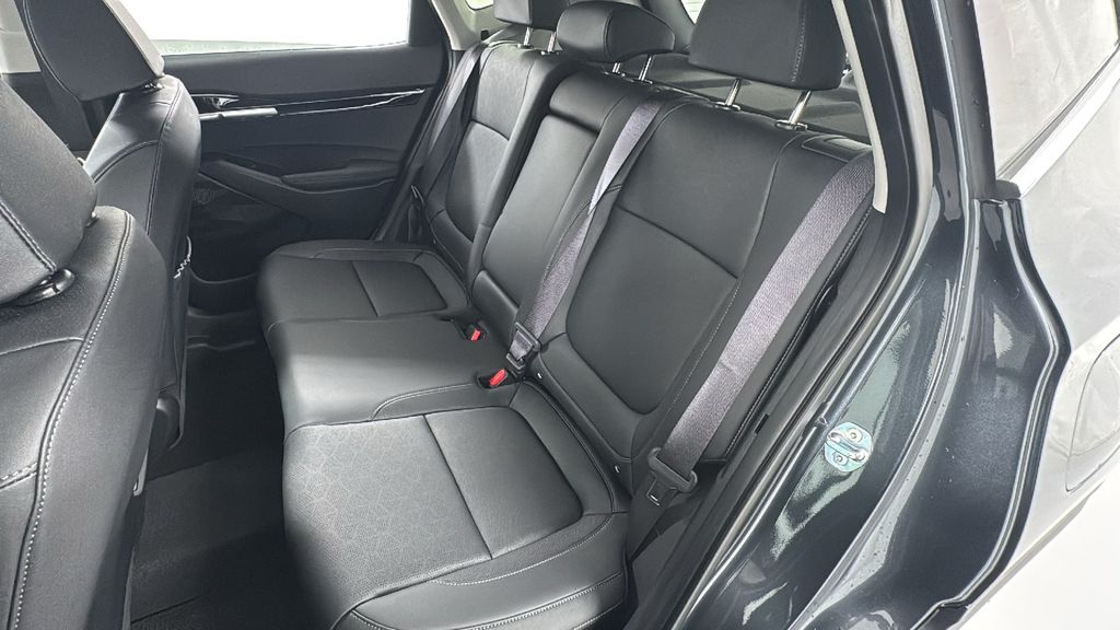 2026 Kia Seltos EX photo 11