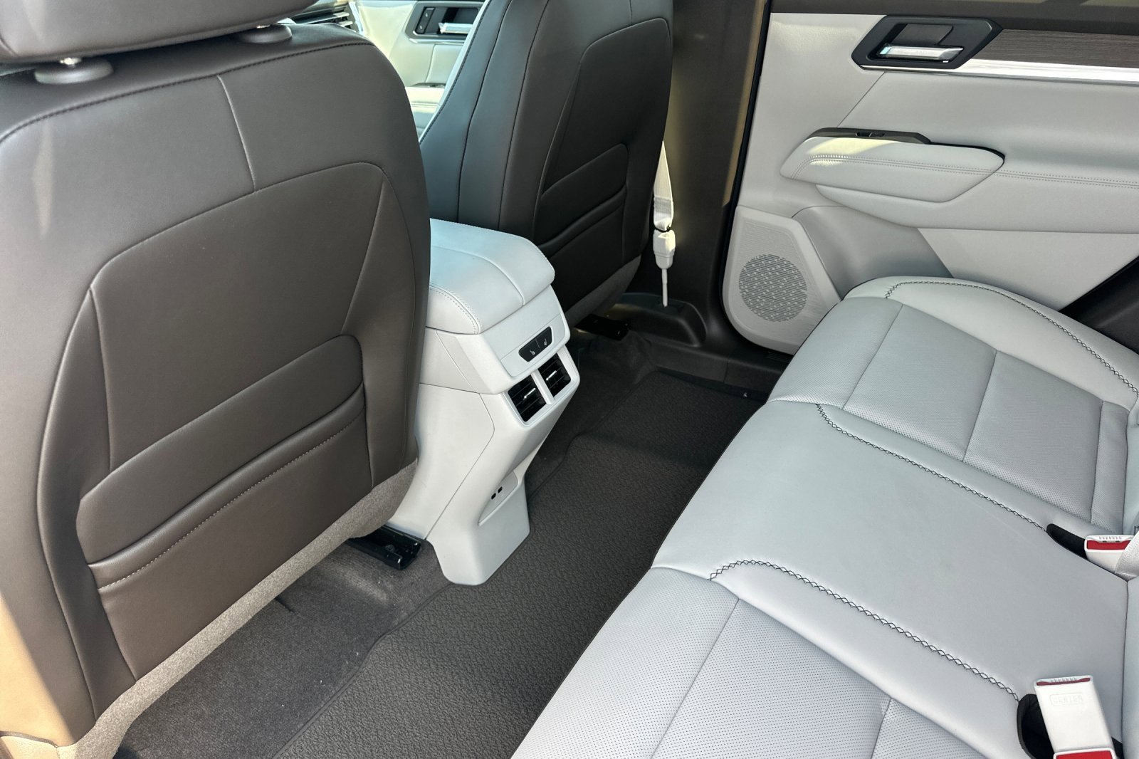 2026 Gmc Terrain Denali photo 10