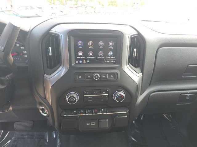 2023 Chevrolet Silverado 1500 Custom photo 16