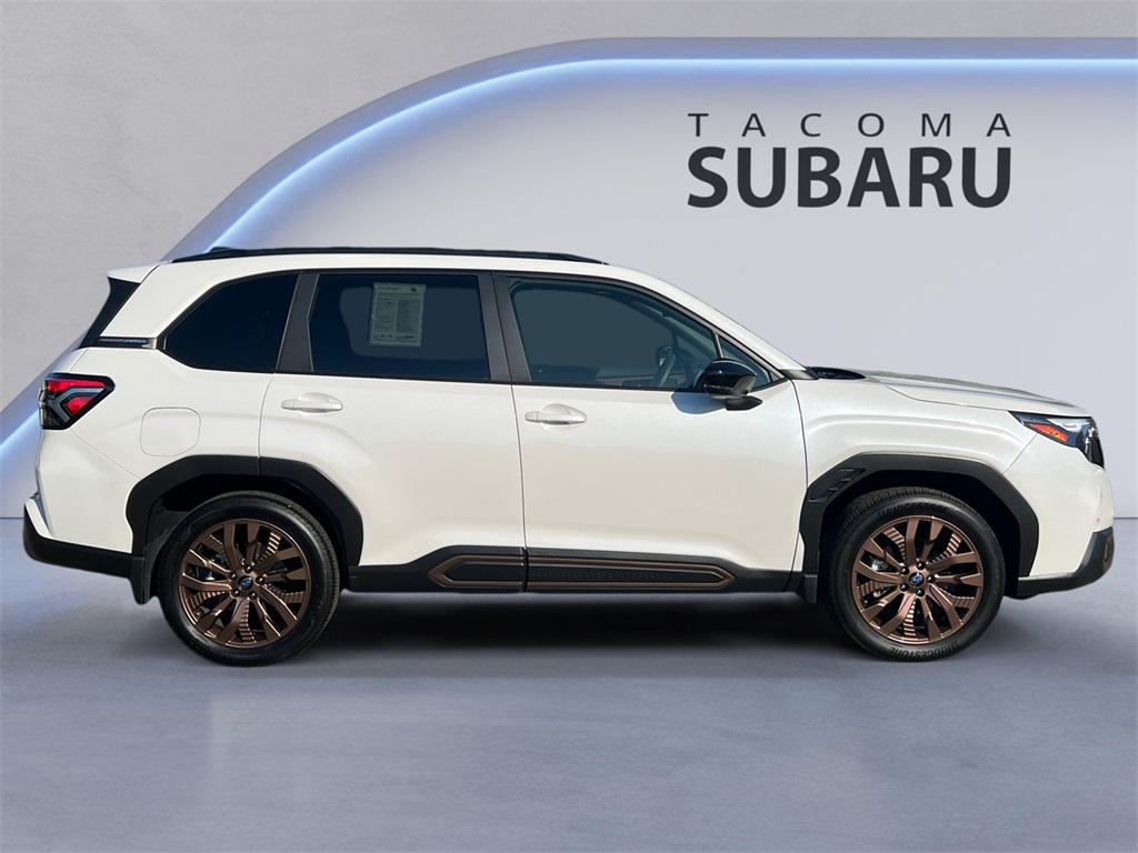 2025 Subaru Forester Sport photo 6