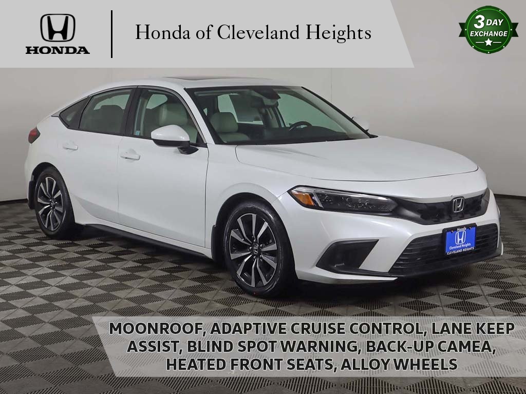 2024 Honda Civic Hatchback EX-L's photo