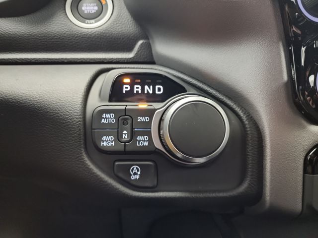 2025 Ram 1500 Big Horn Lone Star photo 17