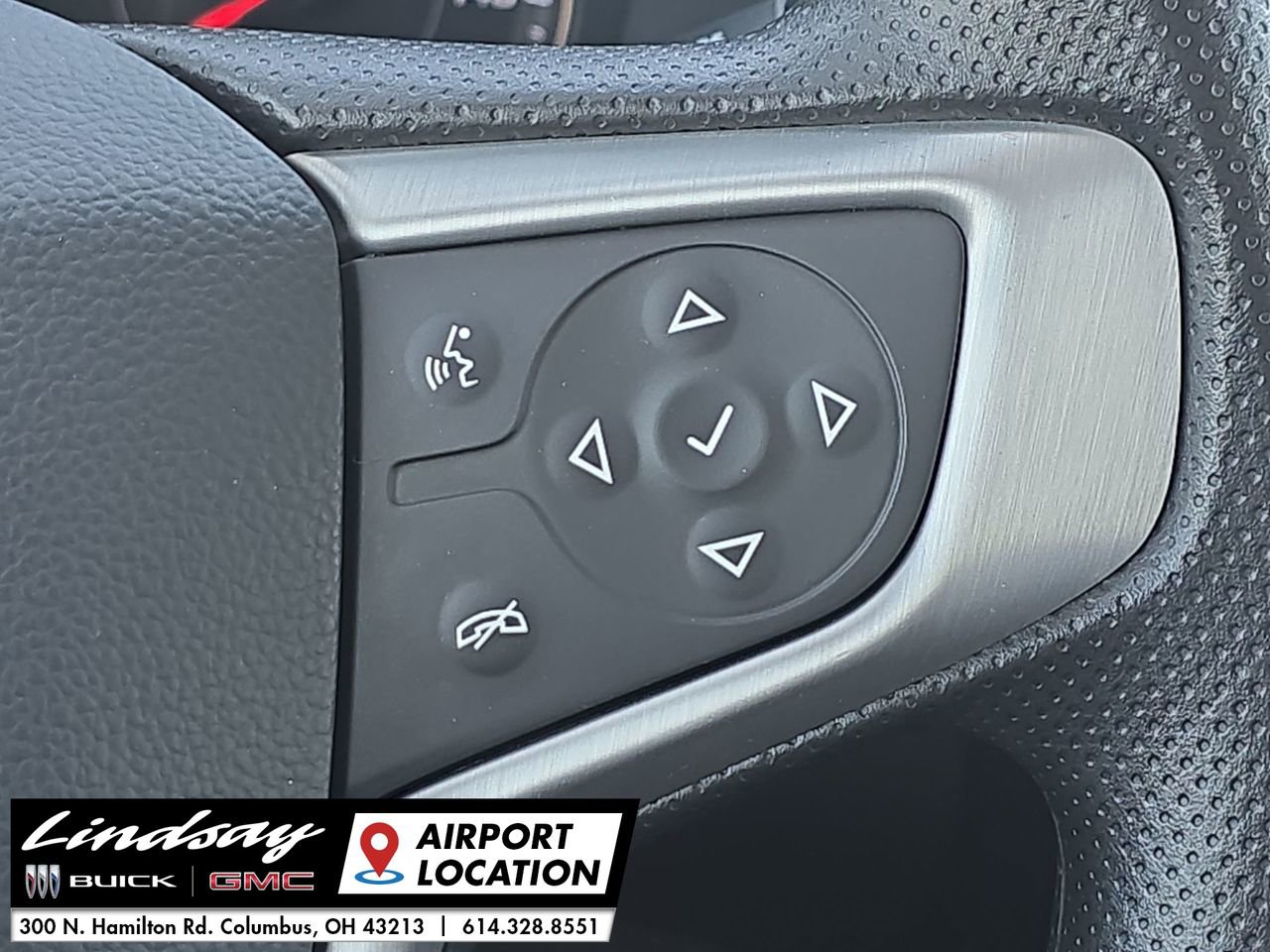 2023 Gmc Acadia SLE photo 36