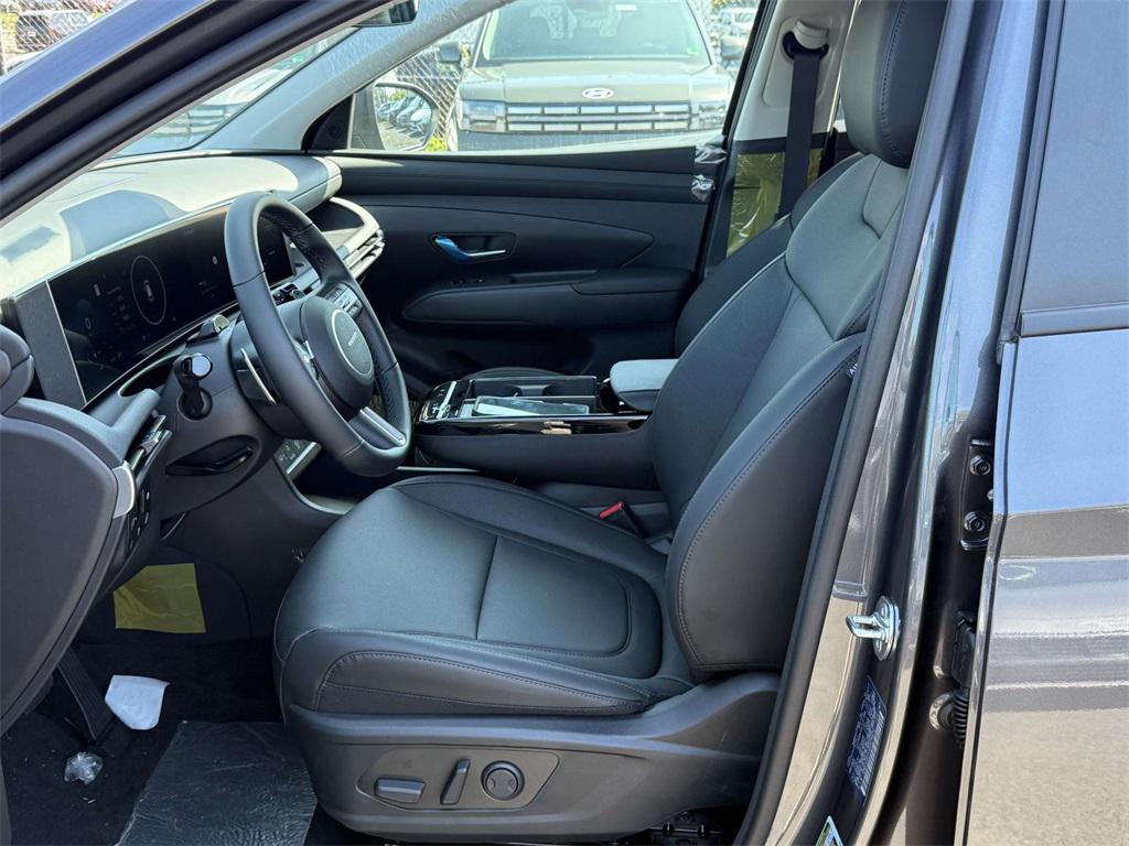 2025 Hyundai Tucson Hybrid SEL Convenience photo 12