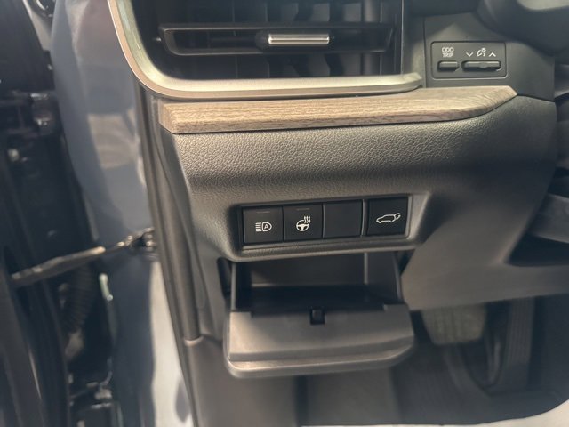 2024 Toyota Grand Highlander Platinum photo 11