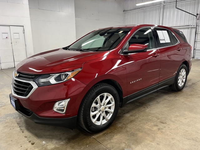 2020 Chevrolet Equinox LT photo 3