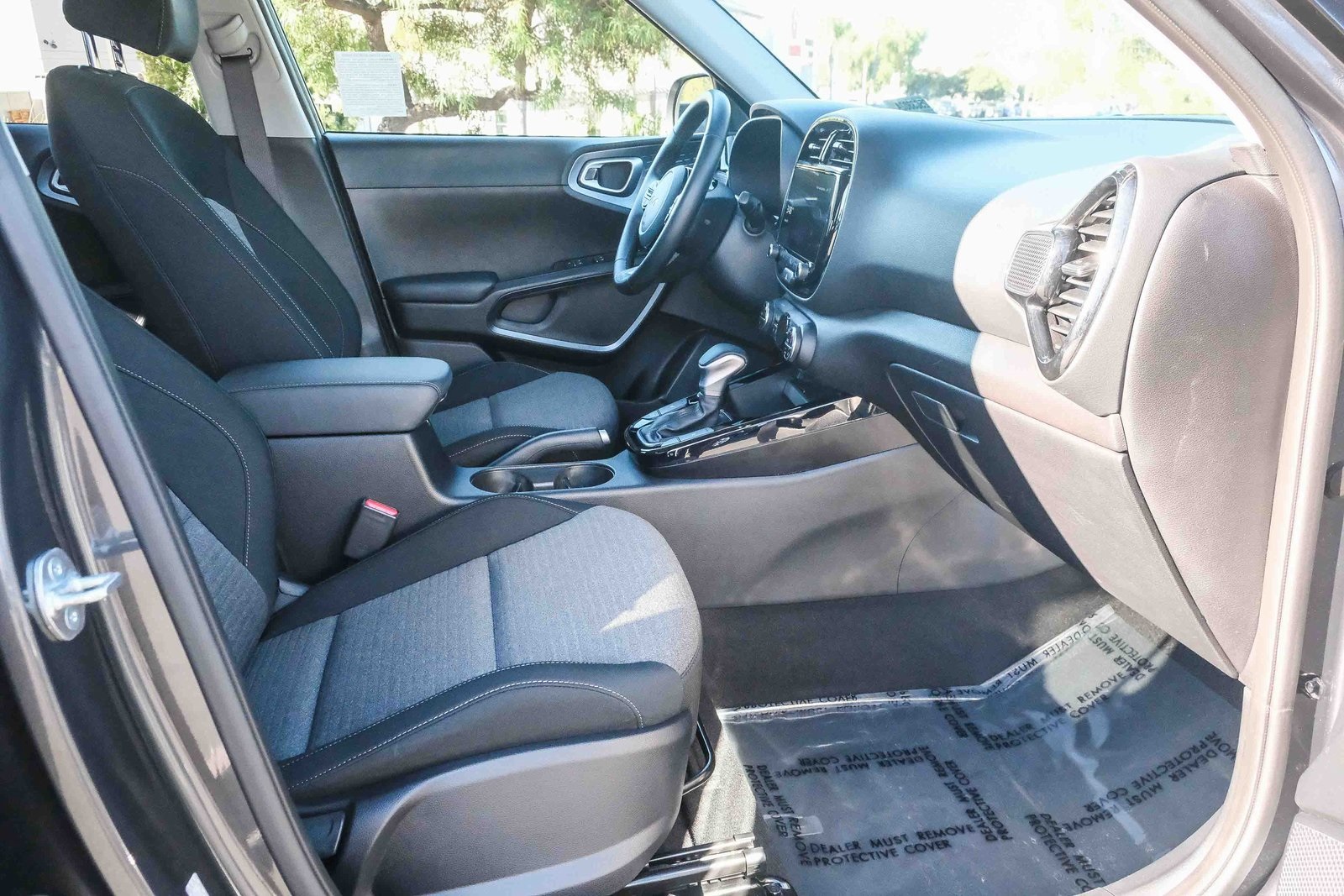 2023 Kia Soul EX photo 16