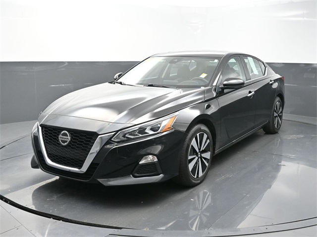 2022 Nissan Altima SV