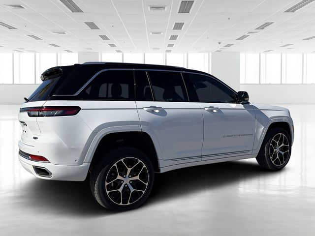 2022 Jeep Grand Cherokee Summit Reserve 4xe photo 2
