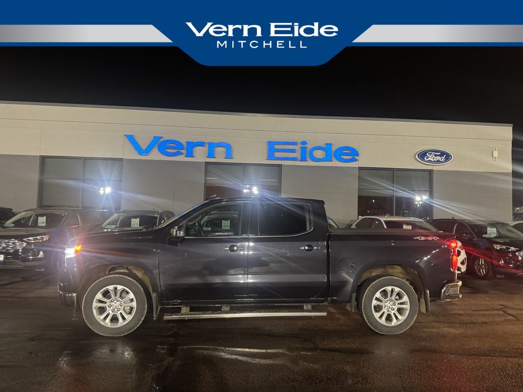 2022 Chevrolet Silverado 1500 LTZ's photo