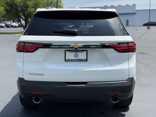 2023 Chevrolet Traverse LS photo 6