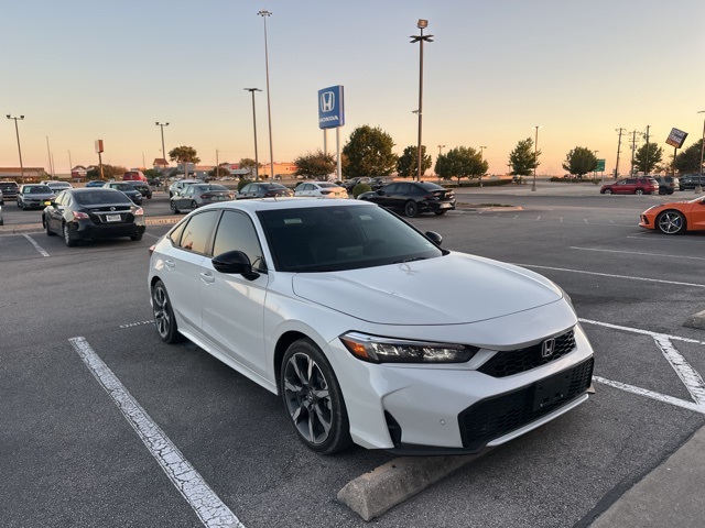 2025 Honda Civic Hybrid Sport Touring photo 4