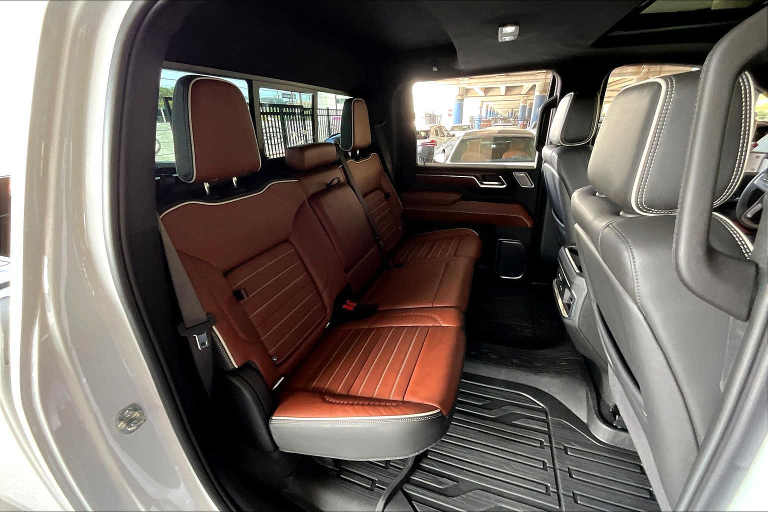 2025 Gmc Sierra HD Denali Ultimate photo 17