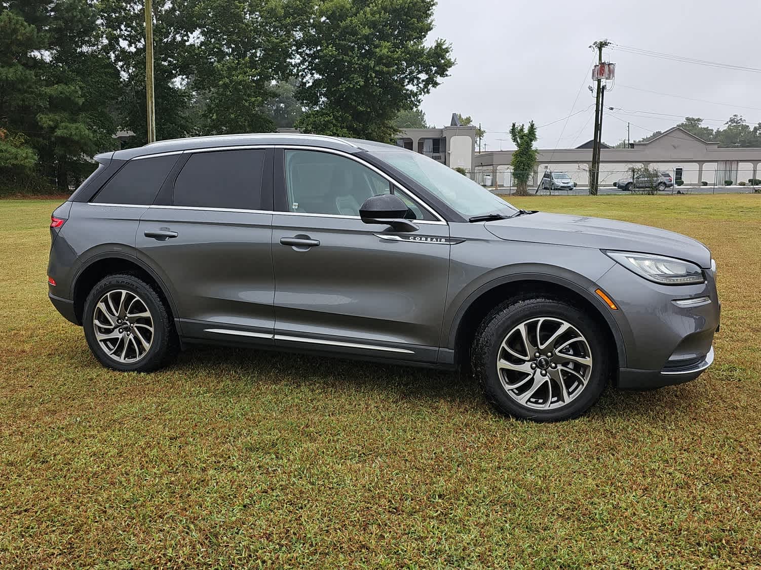 2021 Lincoln Corsair Standard photo 5