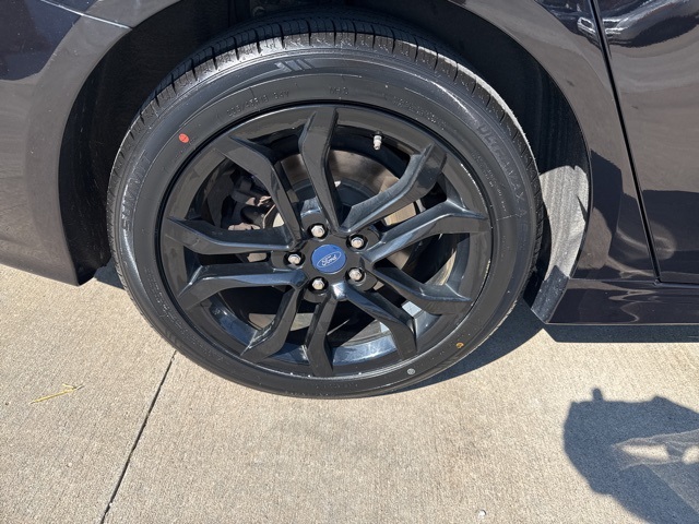 2019 Ford Fusion SE photo 10