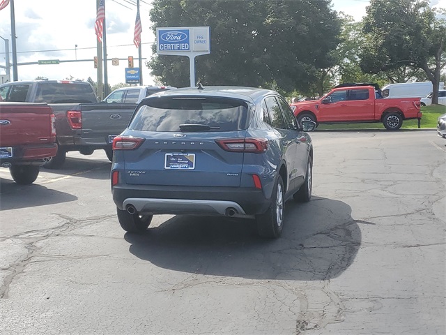 2023 Ford Escape Active photo 4