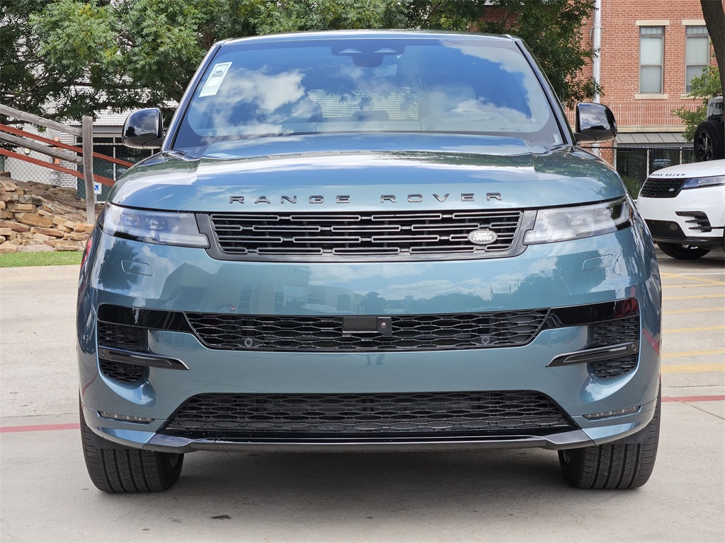 2025 Land Rover Range Rover Sport SE photo 7