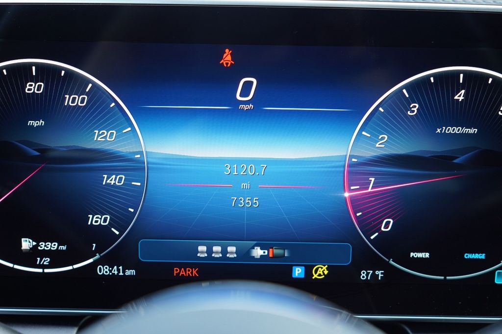 2025 Mercedes Benz GLC 300 photo 24