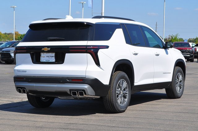 2026 Chevrolet Traverse photo 3