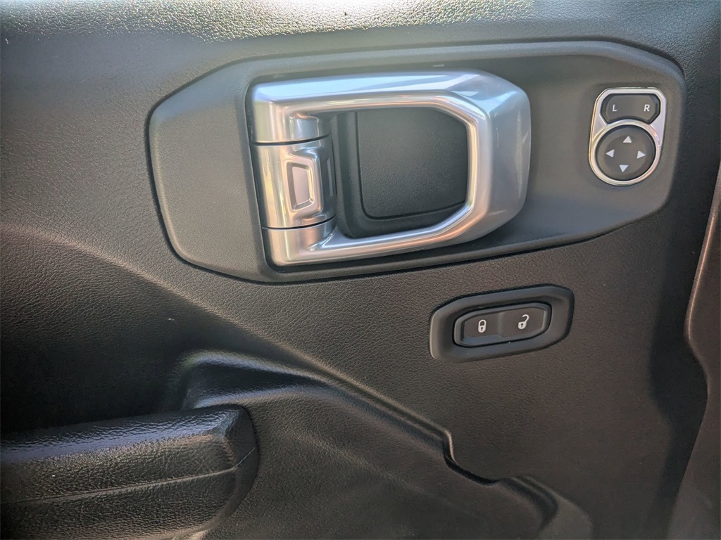 2022 Jeep Wrangler Unlimited Sport S photo 10