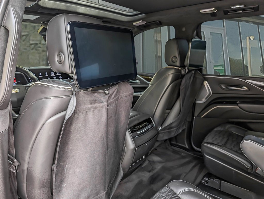 2022 Cadillac Escalade ESV Sport Platinum photo 19