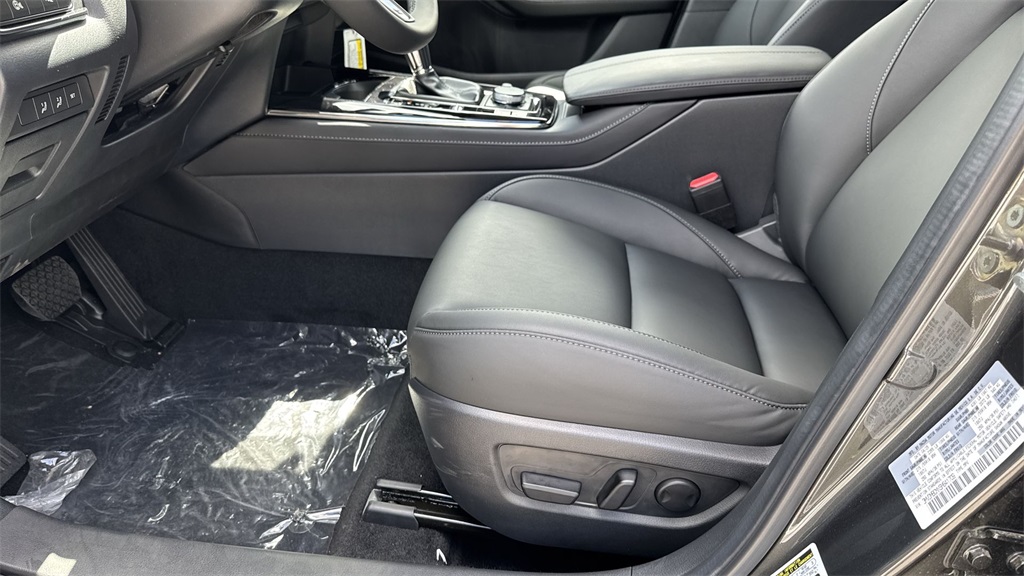 2025 Mazda CX-30 2.5 S Preferred photo 31