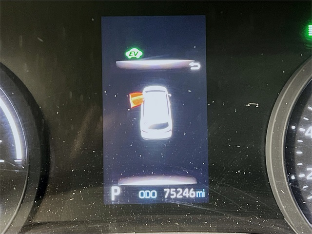 2024 Toyota Sienna XLE photo 8