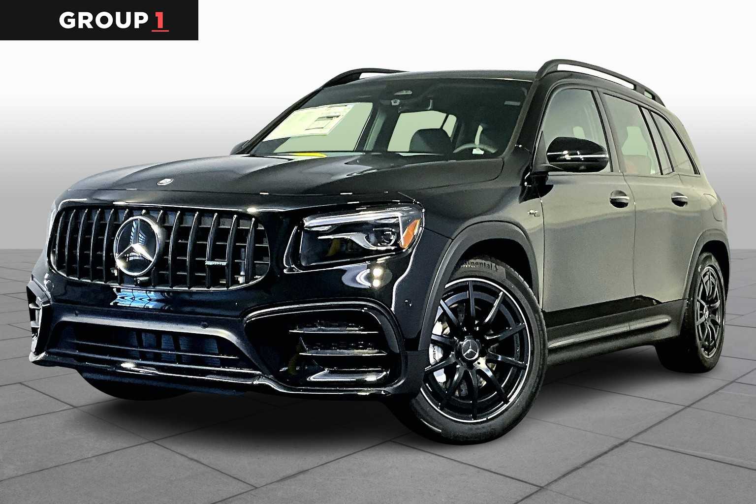 2026 Mercedes-Benz GLB AMG GLB 35's photo