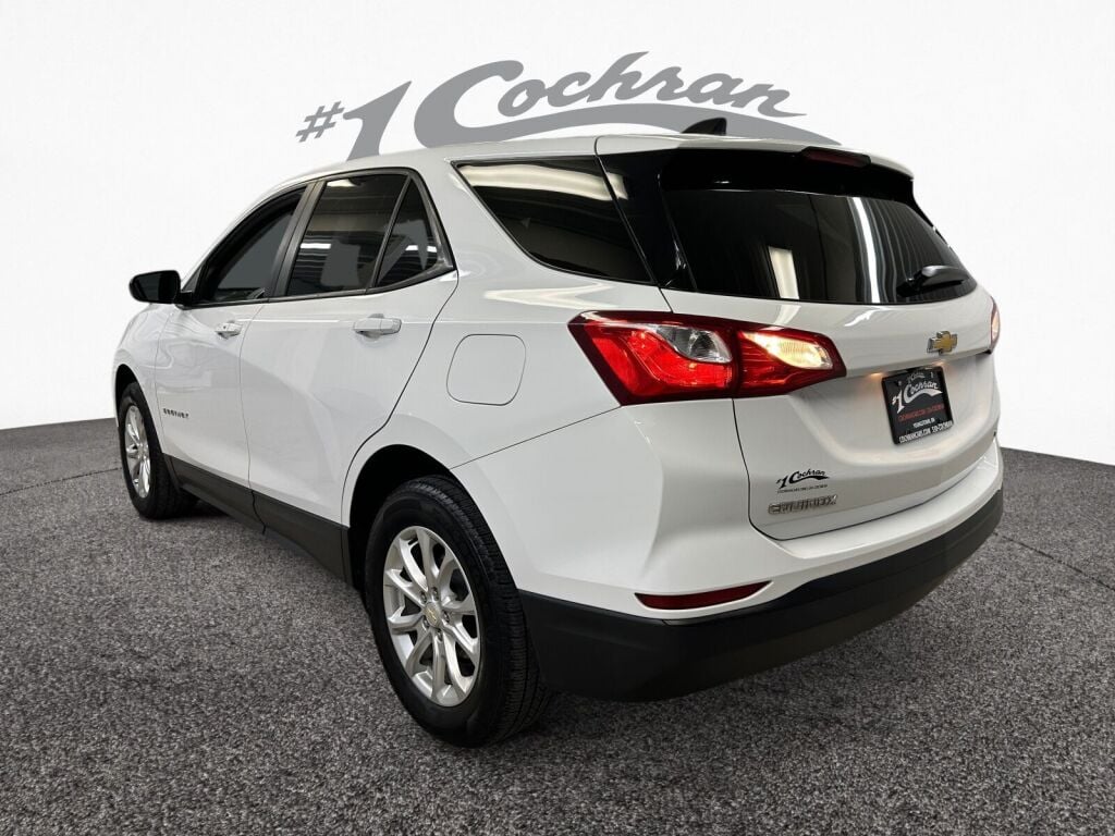 2020 Chevrolet Equinox LS photo 17