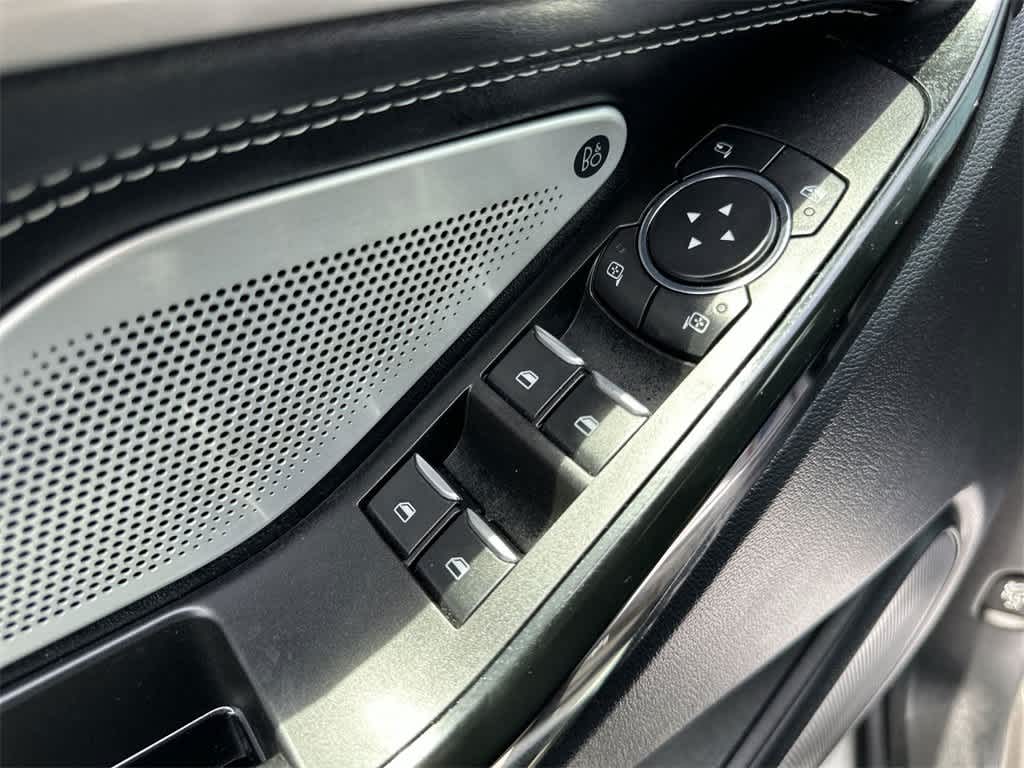 2022 Ford Explorer ST photo 12