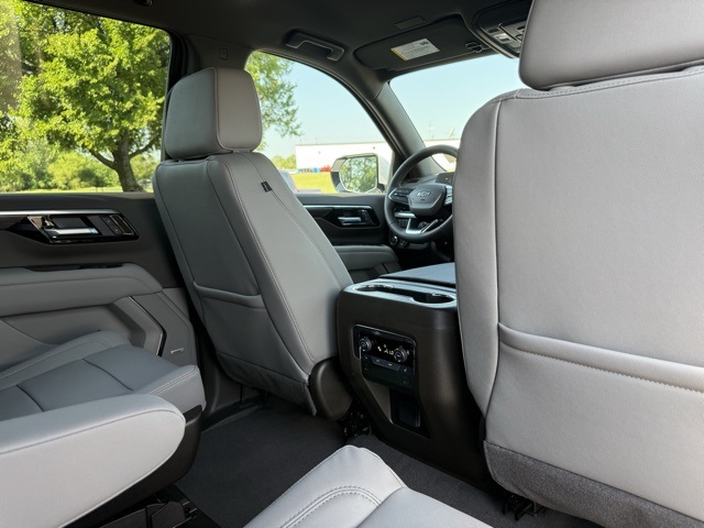 2025 Chevrolet Tahoe Z71 photo 15