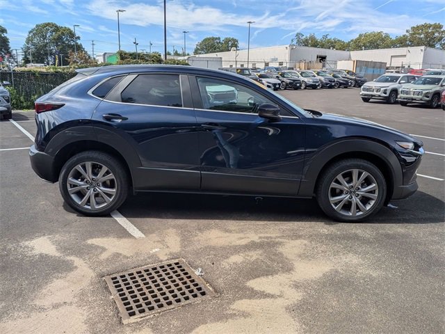 2022 Mazda CX-30 2.5 Select photo 2