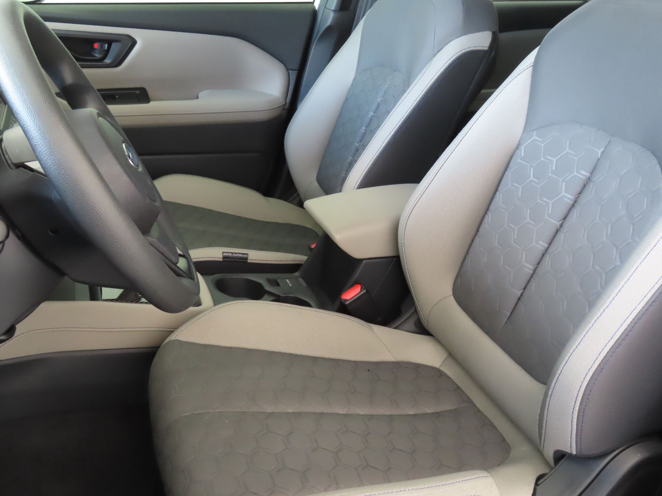 2025 Subaru Forester Base photo 10