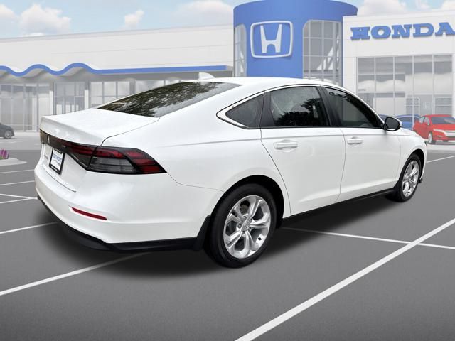 2025 Honda Accord LX photo 3