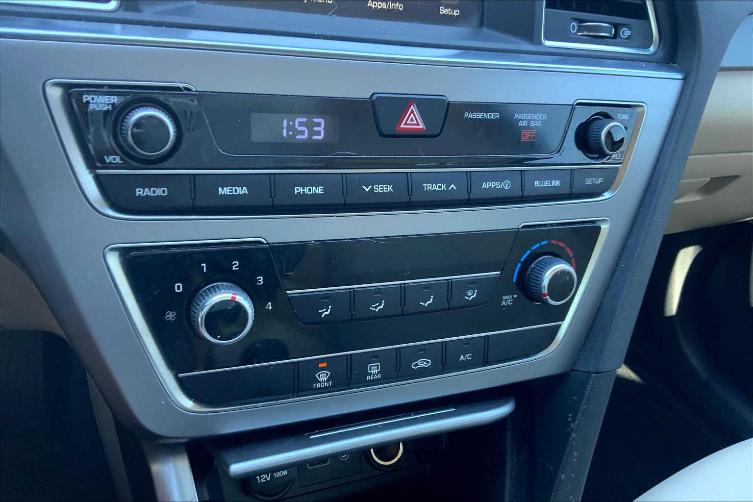 2016 Hyundai Sonata SE Eco photo 28