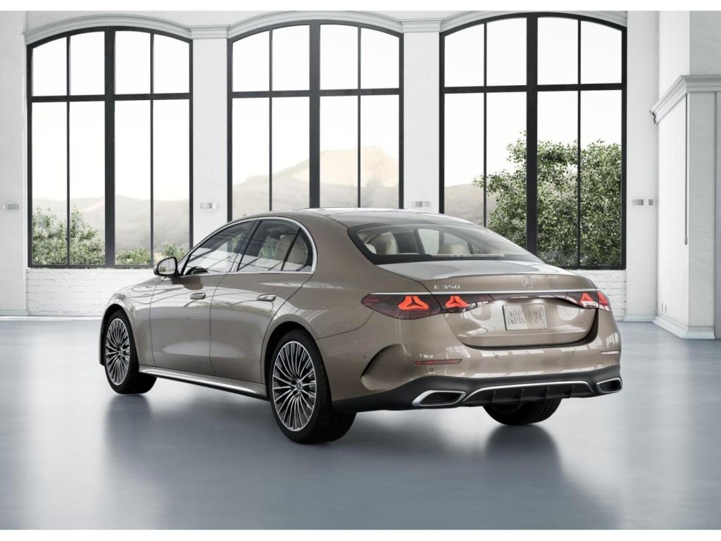 2026 Mercedes Benz E 350 photo 27