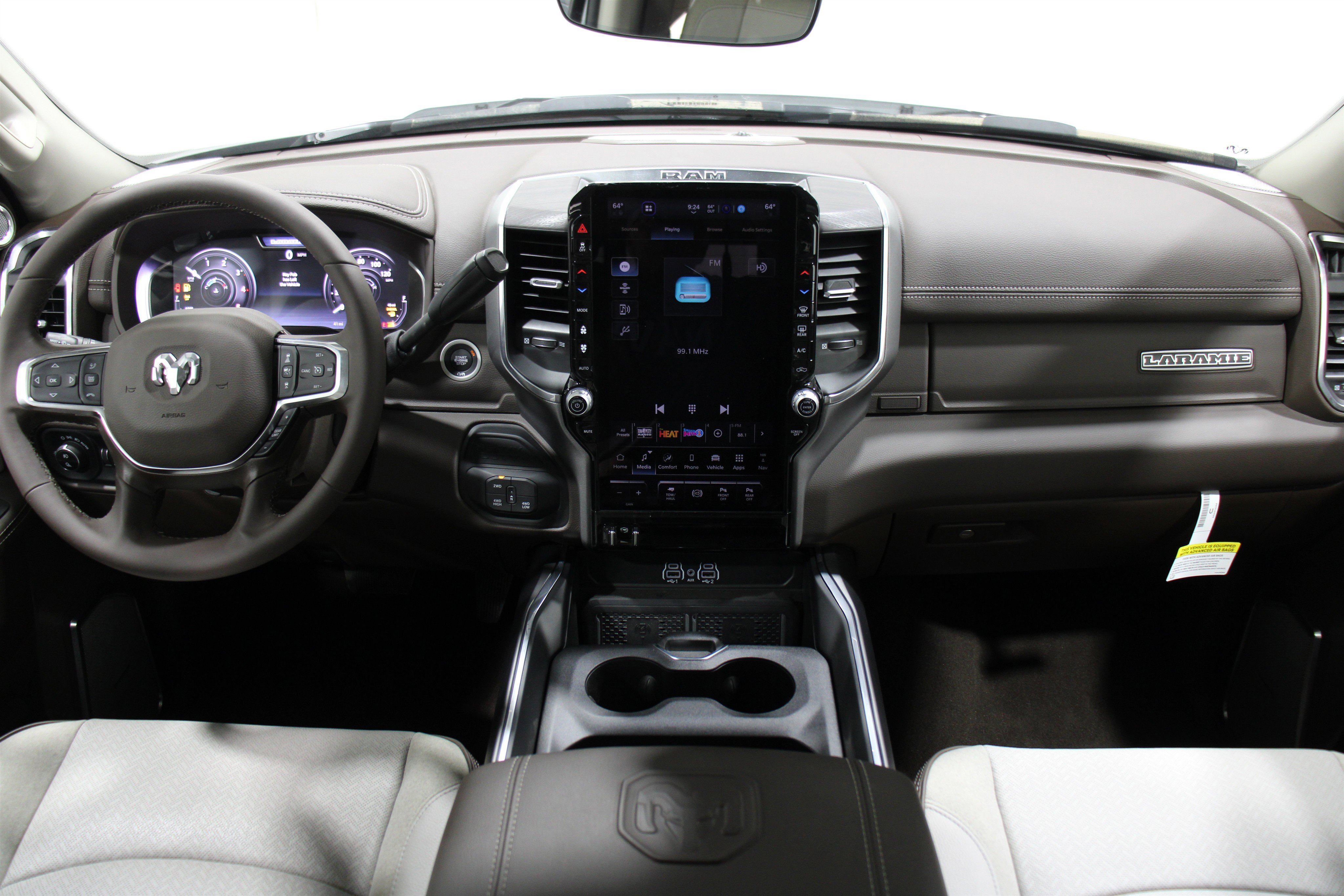 2025 Ram 3500 Laramie photo 2