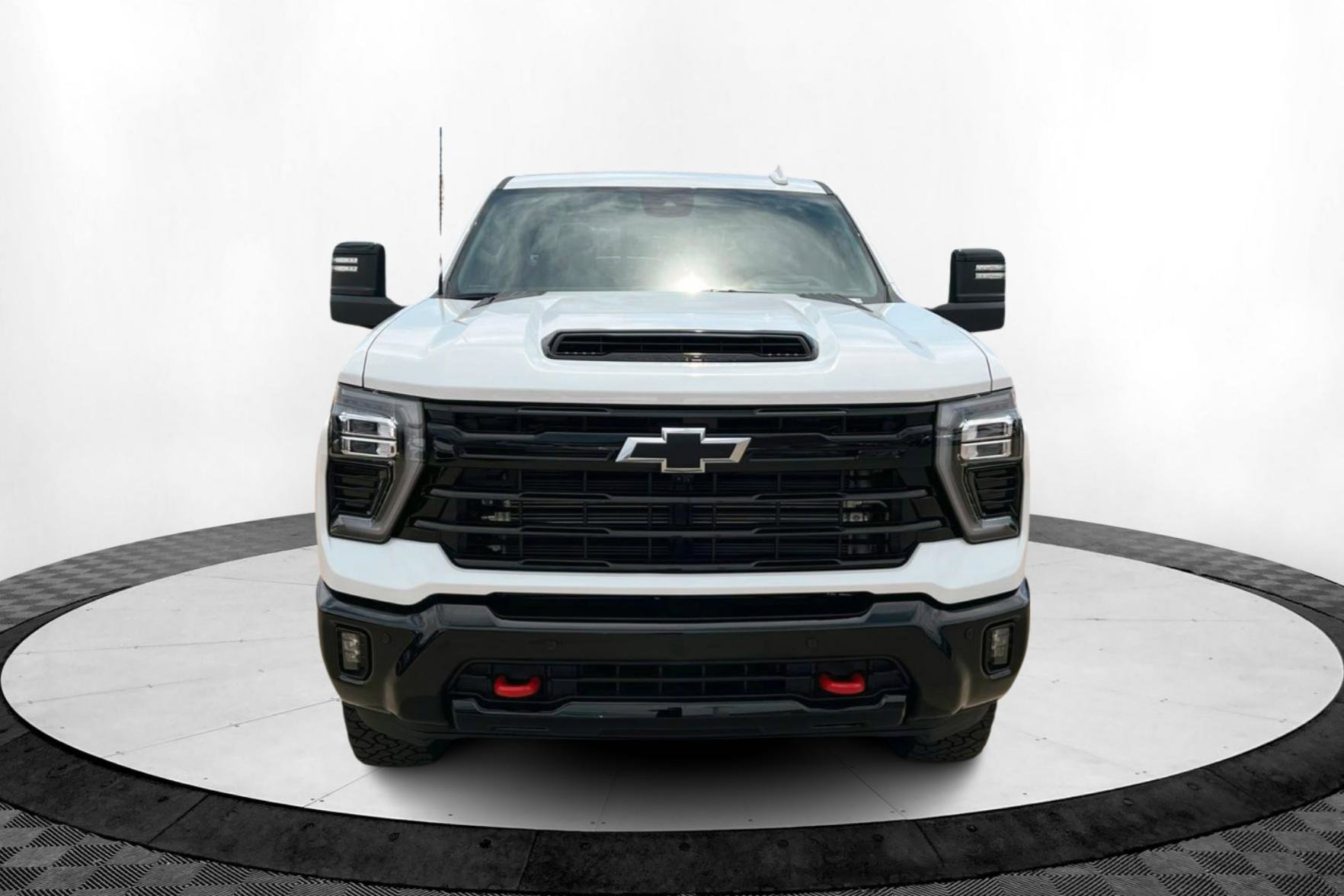 2025 Chevrolet Silverado 3500HD LTZ photo 8